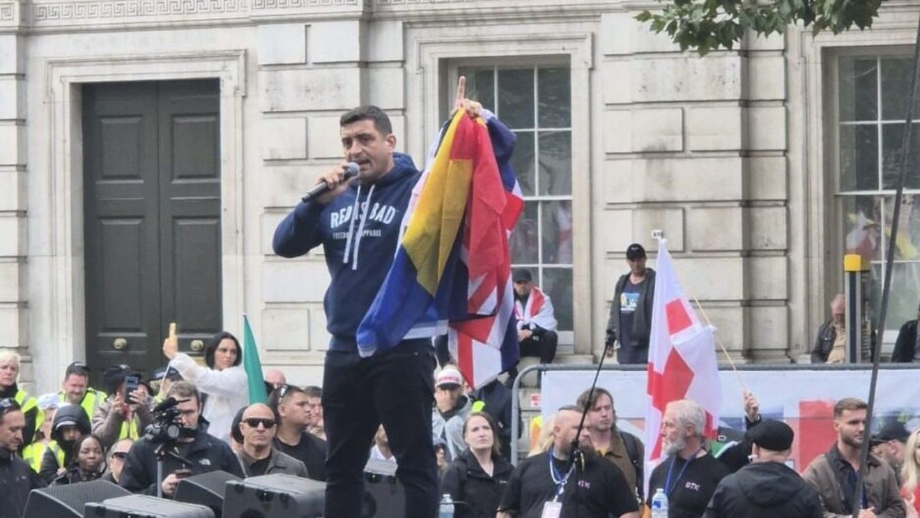 VIDEO George Simion, discurs în apărarea lui Elon Musk, miliardarul căzut în dizgrația lui Donald Trump / Liderul extremist a participat la mitingul organizat de extremistul Tommy Robinson în Londra