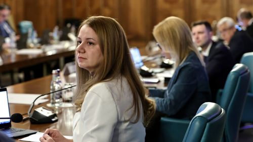 Profesorii din România vor participa la TALIS 2024, anunță Ligia Deca, după adoptarea în Guvern a deciziei. Vor fi colectate informaţii directe privind dezvoltarea profesională, convingerile şi atitudinile cadrelor didactice