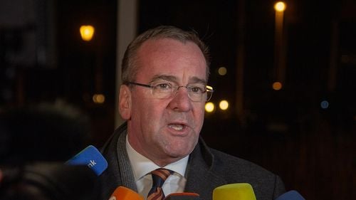 Ministrul german al Apărării a criticat propunerea Ursulei von der Leyen privind trupele UE pentru Ucraina