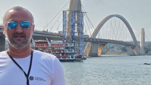 Adrian Gavriliu, primul român care devine arbitru internaţional de high diving / Gavriliu este antrenorul lui Constantin Popovici