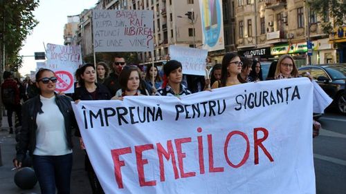 Partidul de stânga Demos, mesaj de 8 martie: Femeile cer recunoașterea și recompensarea muncii neplătite de reproducere/ Se solidarizează cu femeile trans, cu lucrătoarele sexuale, cu comunitățile LGBTQI+, cu persoanele non-binare, și cu femeile de culoare și migrante