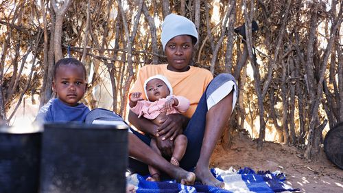 Botswana a declarat stare de urgenţă sanitară din cauza lipsei medicamentelor esențiale, în urma reducerii ajutorului american și a problemelor de finanțare publică