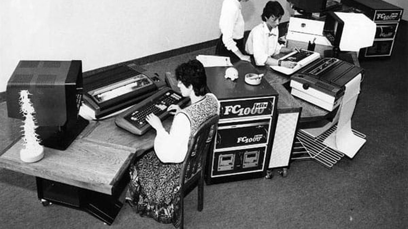 Shut down la fabrica de calculatoare Felix, înființată în anii 70. Cererea de insolvență se judecă luna viitoare. Plus: Interesele imobiliare din spatele afacerii