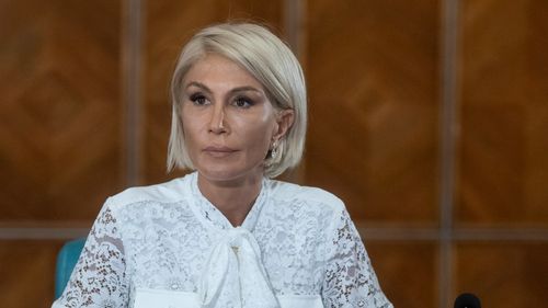 Raluca Turcan: USR şi PSD: duşmani de faţadă şi parteneri de blocaj? / De ce repetăm acelaşi scenariu şi aşteptăm rezultate diferite? / România are nevoie de o coaliţie, nu de un ring de box politic