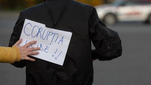 Sondaj Inscop: Corupția, principala problemă a țării pentru 27,8% dintre respondenți