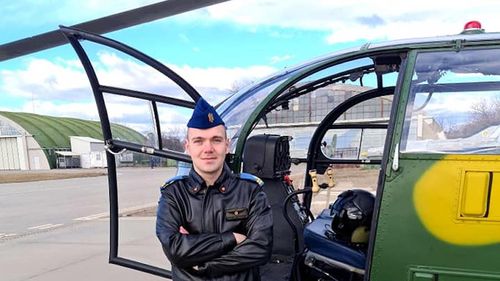 Un botoșănean, absolvent al Academiei Forțelor Aeriene din SUA, a devenit pilot comandant pe elicopterele de la Baza Aeriană Boboc