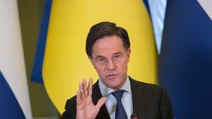 Rutte: Trump „face ceea ce trebuie pentru NATO” încurajând creșterea cheltuielilor pentru apărare
