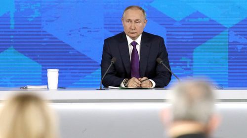 Vladimir Putin: „Mișcarea NATO către Est este inacceptabilă. SUA stau cu rachetele în pragul casei noastre. Apar sisteme de rachete în România și Polonia / Nu vrem un conflict din cauza Ucrainei”
