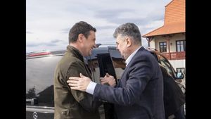 Senatorul UDMR Tánczos Barna îi răspunde lui Ciolacu:Ținutul Secuiesc a fost, este şi va fi. Eu spun că nu ar trebui să deschidem o dezbatere pe acest subiect în 2024 pentru că ajutăm doar partidele extremiste, AUR și partidul Șoșoacă