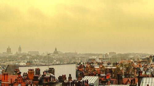 Marea Britanie se pregătește de cele mai mari temperaturi din istorie. Meteorologii au prognozat 41 de grade