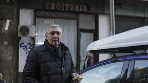 Fostul ministru Mircea Beuran, achitat definitiv / Chirurgul era acuzat de procurorii DNA că a luat mită 10.000 de euro pentru a scoate la concurs un post de asistent universitar