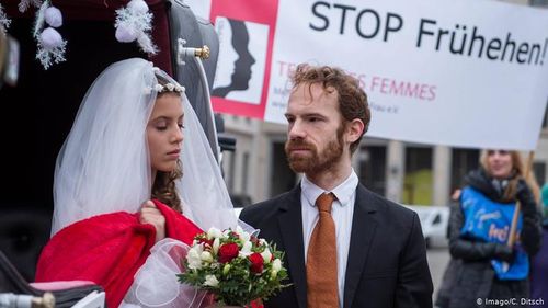 Cum vrea statul german să prevină căsătoriile între minori și în ce condiții pot fi anulate. Cei mai mulți minori căsătoriți în ultimii ani provin din Bulgaria, Grecia și România