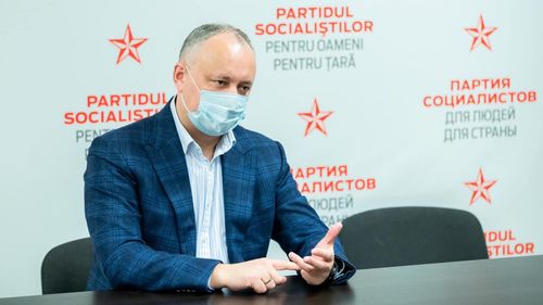 Igor Dodon anunță că e pregătit de alegeri. Fără să conteste decretul semnat de Maia Sandu privind dizolvarea Parlamentului, le cere partidelor de stânga să i se alieze