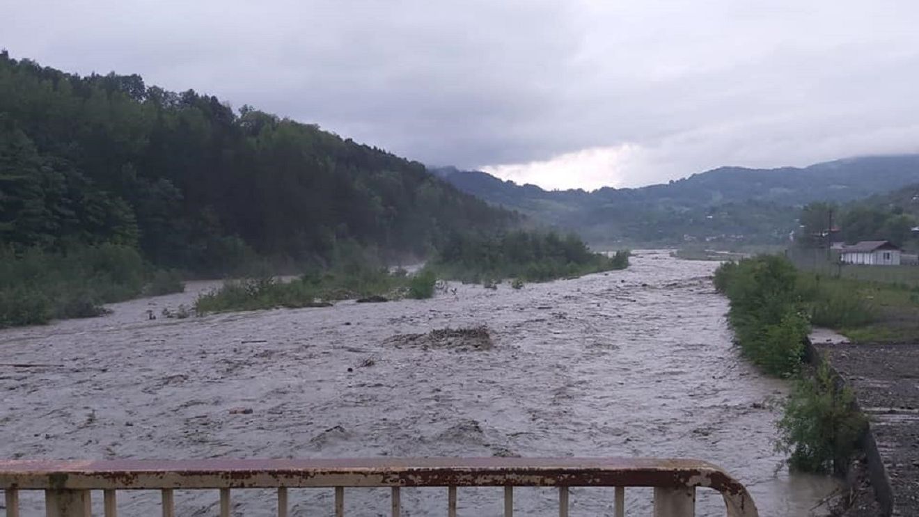 Județele Bihor și Alba, vizate de un cod galben de inundații