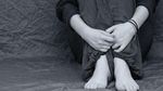 Adolescent de 16 ani din Buzău, arestat preventiv pentru tentativă de viol asupra vărului său, un copil de nouă ani