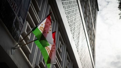 Anchetatori ruşi s-ar afla în Tadjikistan pentru a interoga familiile celor patru bărbaţi acuzaţi de comiterea atacului de la Moscova