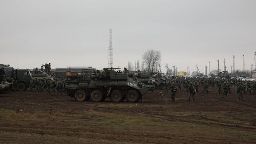 Rusia își epuizează stocul de armament din era sovietică, Coreea de Nord umple golul