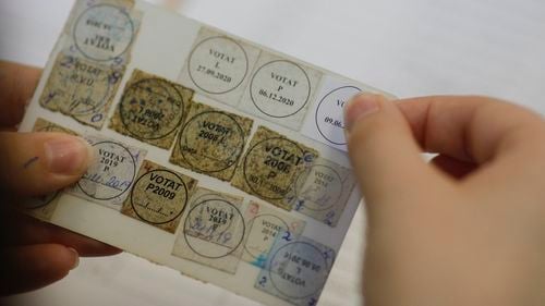 Referendum Bucureşti / UPDATE AEP: Până la ora 13.00, au votat 15,56% dintre cetăţeni