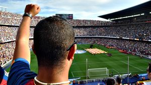 Un suporter argentinian a murit după o încăierare pe un stadion la un meci din liga secundă / Bărbatul a fost implicat într-o încăierare generală care a izbucnit în tribună,