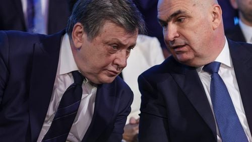 Ilie Bolojan, despre Crin Antonescu, autorul puciului din 2012: ”Avem nevoie de speranță și avem nevoie să sperăm / A făcut parte din generația care are meritul să fi adus România în NATO și UE / Avem o triplă criză: bugetară, politică, de încredere”