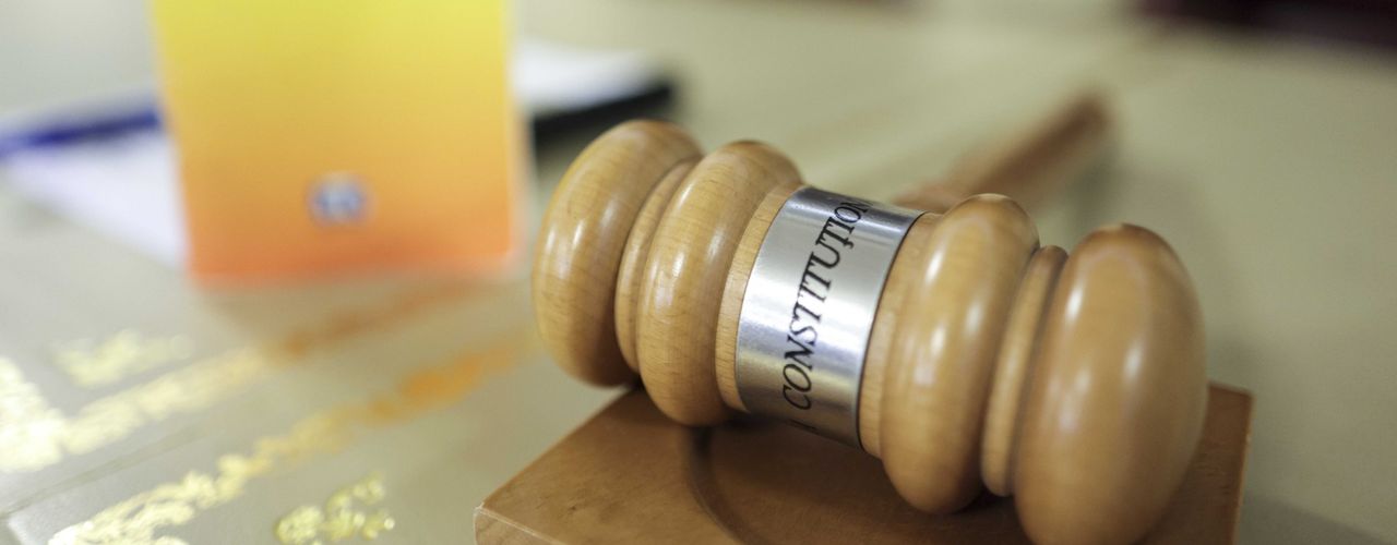 BREAKING Curtea Constituțională a admis sesizarea care vizează legea privind pensiile private / Judecătorii CCR consideră că bolnavii oncologici sunt „discriminați” pozitiv în lege