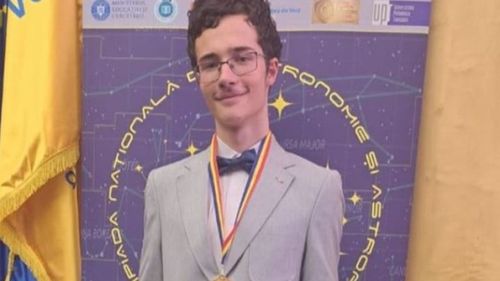 Un elev de la Colegiul Naţional Mihai Eminescu din Botoșani, medalie de aur la o competiţie de astrofizică şi astronomie din SUA