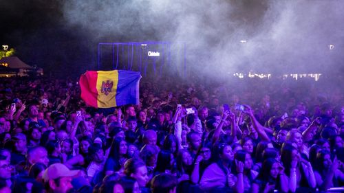 Numărul celor care declară limba română drept limbă maternă  în Republica Moldova a crescut la 31,8% faţă de 22,6% acum zece ani / În 2023, Republica Moldova a înlocuit sintagma „limba moldovenească” cu „limba română” în toată legislația, inclusiv în Constituție