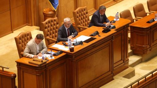 Cine vrea să preia șefia Camerei Deputaților: Raluca Turcan de la PNL, Stelian Ion de la USR, Marcel Ciolacu și Florin Iordache de la PSD, Sorin Câmpeanu de la Pro România