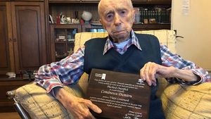 Bucureșteanul Dumitru Comănescu, declarat acum o lună cel mai vârstnic bărbat din lume, a murit la 111 ani și 231 de zile