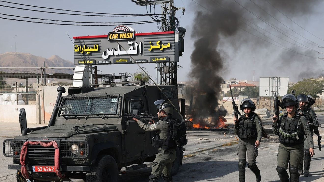 Ministrul Apărării din Israel anunţă că trupele israeliene vor rămâne în taberele de refugiaţi din Cisiordania