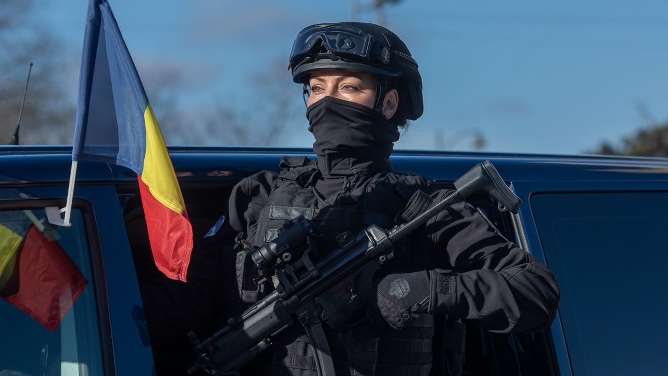 GALERIE FOTO Parada militară de la Arcul de Triumf în imagini