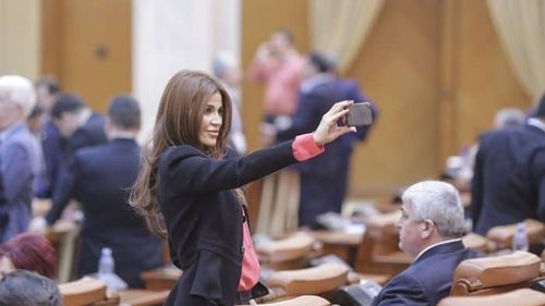 Comisia Iordache: Corupţia, dezincriminată pentru notari, executori judecătoresti, interpreții și traducătorii autorizați, administratorii judiciar și lichidatorii judiciari