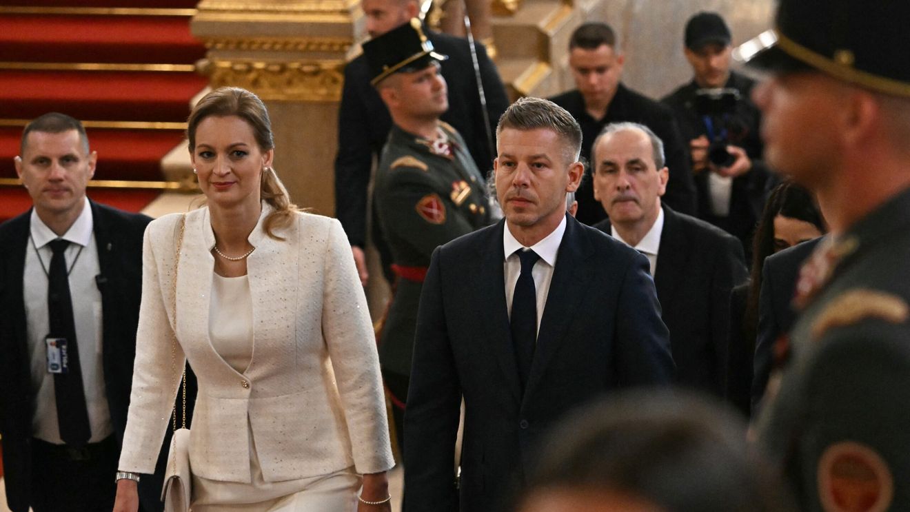 FOTO | Prima ședință a Parlamentului sub conducerea lui Péter Magyar începe la Budapesta. Ungaria intră într-o nouă etapă politică după 16 ani de Viktor Orbán