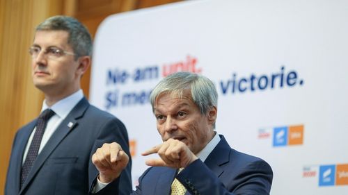 EXCLUSIV: PLUS pregătește preluarea conducerii Alianței cu USR după înfrângerea lui Dan Barna în lupta pentru locul doi cu Viorica Dăncilă/ UPDATE Cioloș: Neg ferm alegațiile că ar fi discuții subterane în cadrul PLUS/ Vom discuta modalitățile în care putem întări colaborarea dintre cele două partide