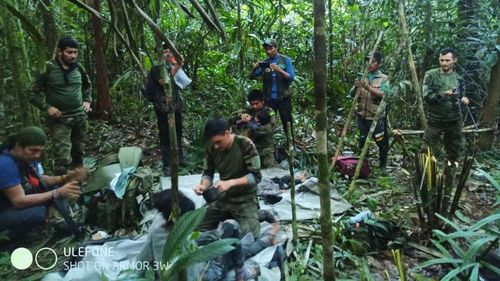 "Mi-e foame", "Mama a murit": primele imagini cu copiii salvați din jungla columbiană, la 40 de zile după ce avionul în care se aflau s-a prăbușit