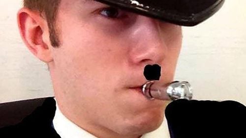 Primul polițist britanic condamnat pentru infracțiuni de terorism / Ofițerul de poliție a fost găsit vinovat de apartenență la o organizație neo-nazistă