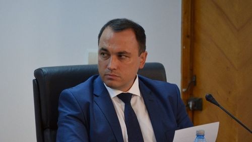 Focșaniul rămâne fără buget pe 2023: primarul face apel la Ciucă și Ciolacu / Consilierii PNL și USR refuză să voteze bugetul nemulțumiți că proiectele inițiate de ei nu sunt cuprinse în proiect