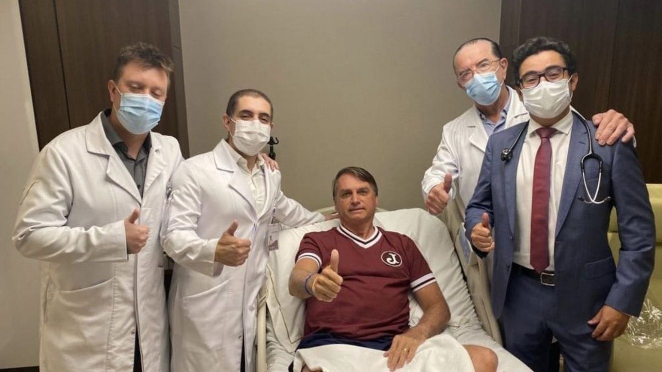 Fostul preşedinte brazilian Jair Bolsonaro a fost externat