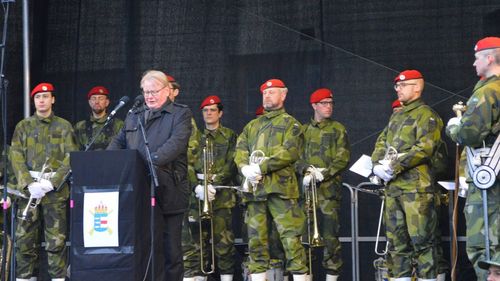 Ministrul suedez al Apărării, Peter Hultqvist, spune că nu este exclus un atac armat asupra ţării sale