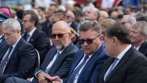 Ministrul Muncii, Marius Budăi, întrebat dacă pensiile vor crește cu 15%: Rămân rezervat, noi am propus 10%. Nu se pot crește pensiile diferențiat, ar fi neconstituțional
