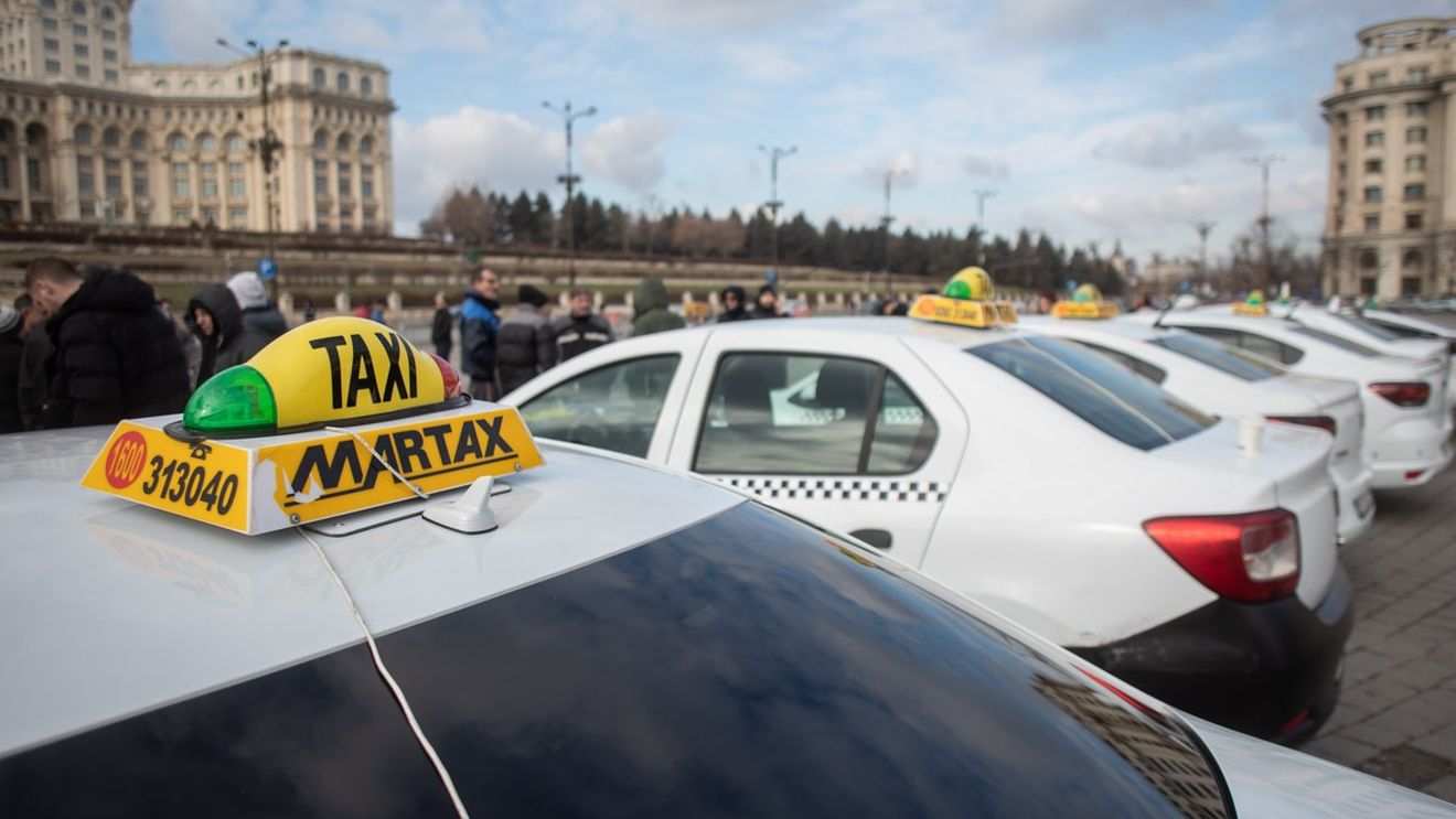 O nouă înşelătorie care vizează şoferii de taxi sau ridesharing: Un client a cerut unui şofer să îi schimbe 500 de euro, pe motiv că e noapte şi nu sunt deschise casele de schimb. A doua zi şoferul a constatat că valuta era, de fapt, hârtie imprimată
