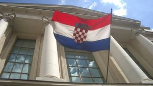 Preşedintele croat acuză guvernul țării sale, care a primit un ministru israelian, că susţine epurarea etnică din Gaza