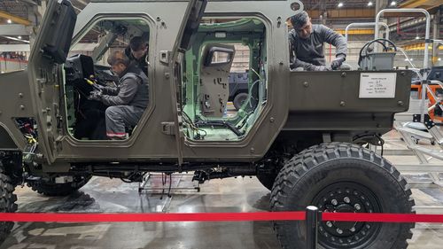 Cum vor ajunge în România cele 278 de vehicule militare blindate Cobra II 4x4 fabricate în Turcia: „E mai eficient așa din punct de vedere al costurilor”