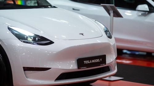Tesla, exclusă de la Salonul Auto de la Vancouver din motive de siguranță
