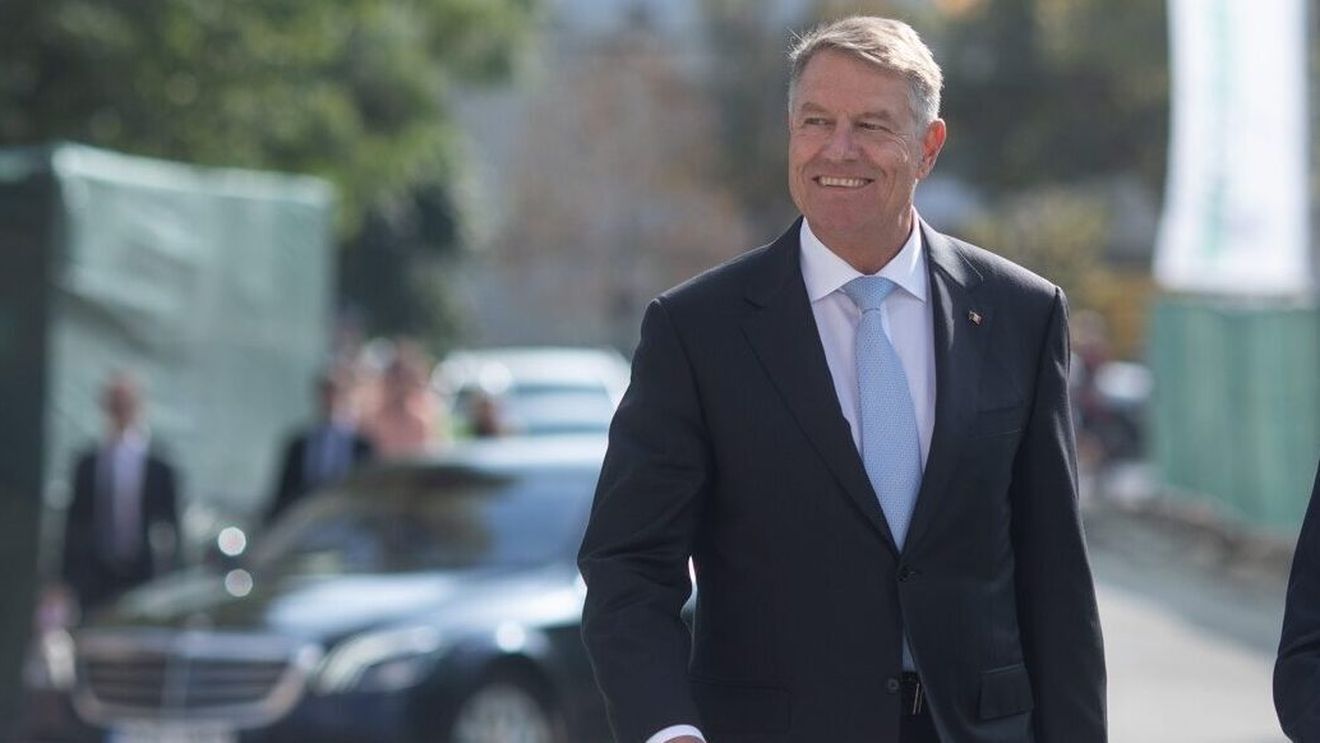 Romanian President Klaus Iohannis one of the few regional heads of state absent from the Peace Summit in Switzerland dedicated to Ukraine, despite having no busy schedule