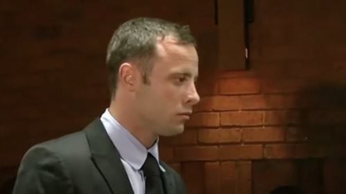 Eliberat condiționat după omorârea iubitei, Oscar Pistorius a revenit într-o competiție sportivă