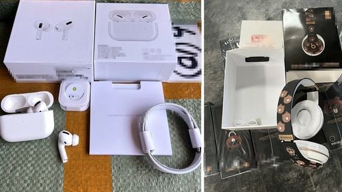 Mii de căști și accesorii de telefon contrafăcute au fost oprite în Portul Constanța/ Cele 7.600 de piese fake veneau din Ungaria și China