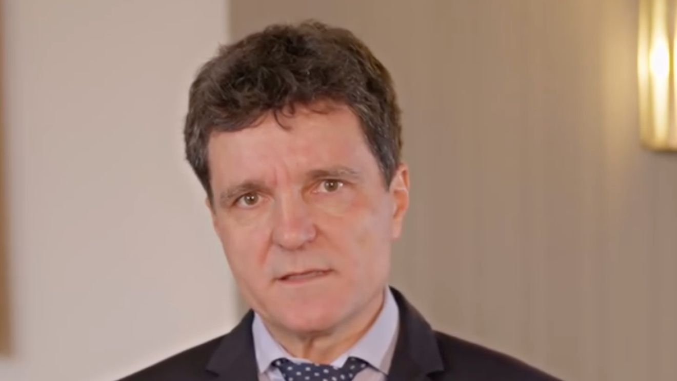 PSD: ”Dacă nu ar avea nimic de ascuns, Nicuşor Dan nu ar fi avut motive să refuze cu încăpăţânare să prezinte identitatea celor care au i-au dat sume mai mari de 10 salarii minime pe economie