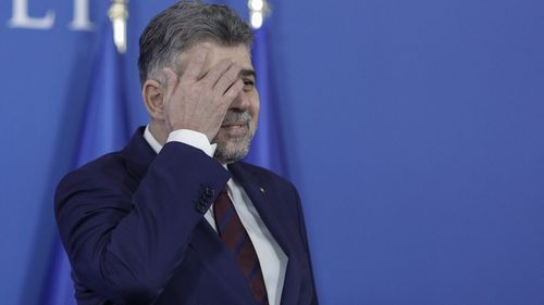 VIDEO Ciolacu, întrebat dacă Geoană ar fi variantă pentru comisar european pentru Apărare: Nu mi-a trecut prin cap, chiar mă întrebam cum o să arate Mănăstirea Voroneţ cu Hristos a Înviat, fără sigla NATO, doar cu sigla Comisiei / Liderul PSD a spus „portofelu'”, în loc de „portofoliu”