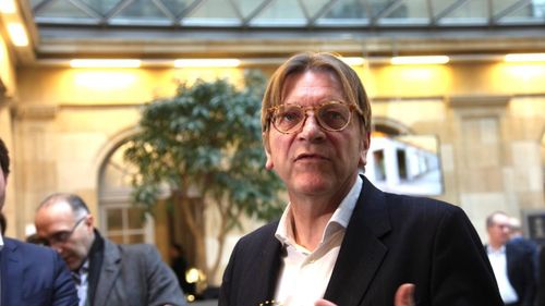 Soluția radicală a lui Guy Verhofstadt pentru a ocoli veto-ul Ungariei și Poloniei: excluderea celor două țări-problemă din mecanismul de 750 miliarde euro destinat relansării economice